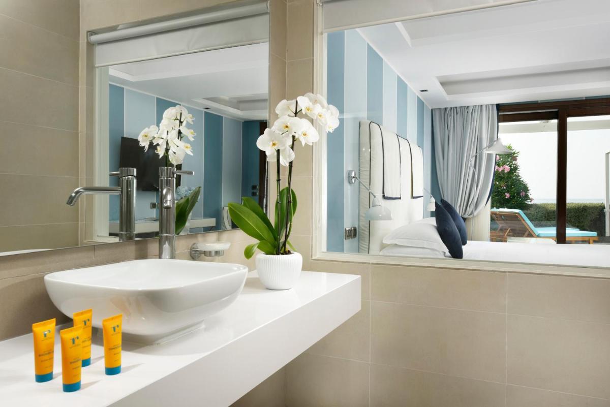 La Plage Resort