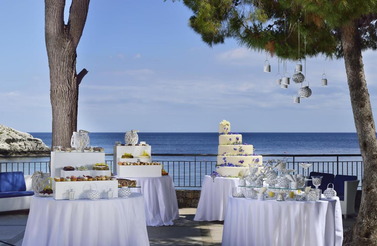 La Plage Resort