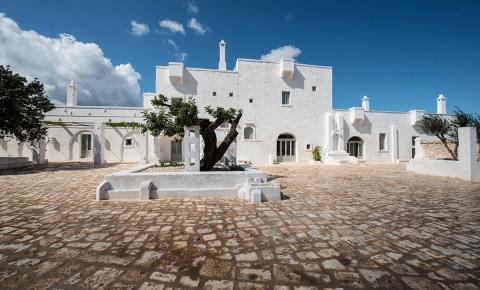 Masseria Le Carrube