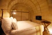 Millstone Cave Suites Hotel