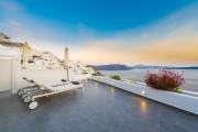 Santorini Secret Suites & Spa