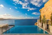 Santorini Secret Suites & Spa